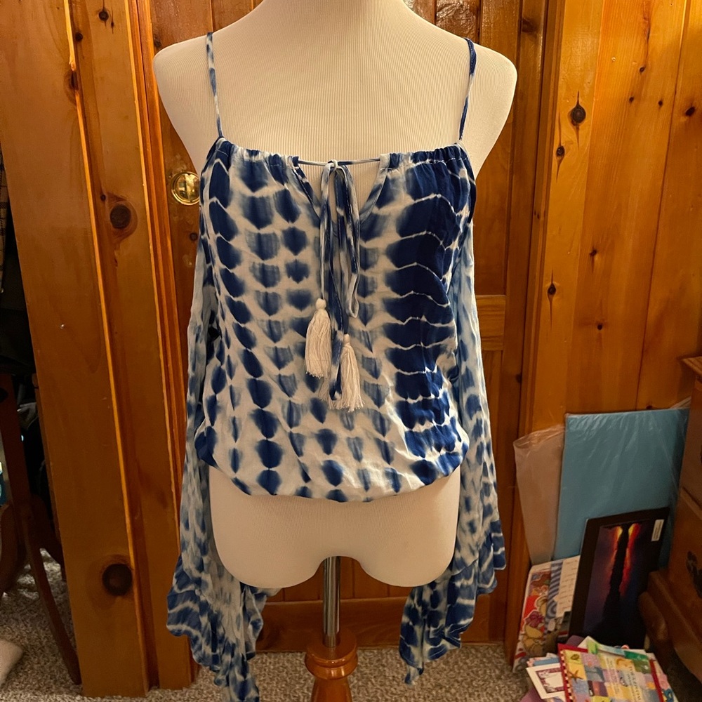 Blue Tie Dye Flowy Top